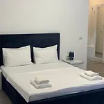 304 B1 Almar Luxury Residence-renting & Free Pool 公寓 *