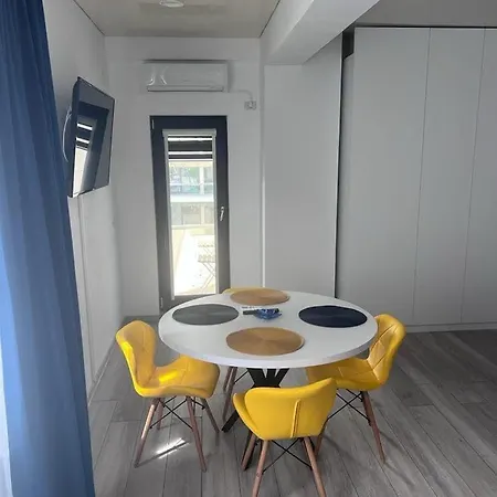Apartment 304 B1 Almar Luxury Residence-renting & Free Pool *