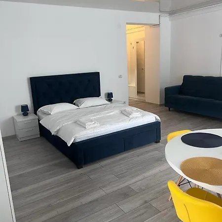 304 B1 Almar Luxury Residence-renting & Free Pool Apartment Navodari