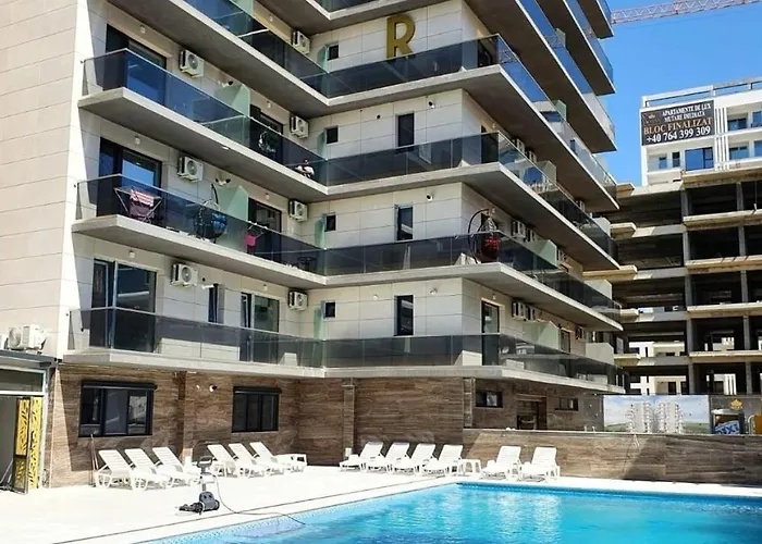 304 B1 Almar Luxury Residence-renting & Free Pool