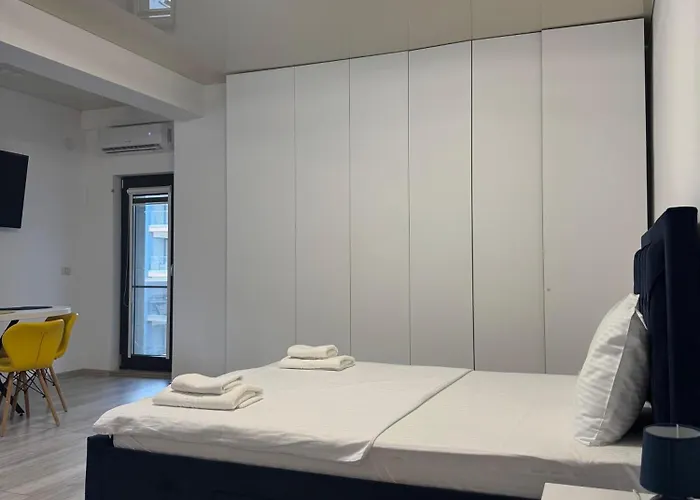 Apartman 304 B1 Almar Luxury Residence-renting & Free Pool