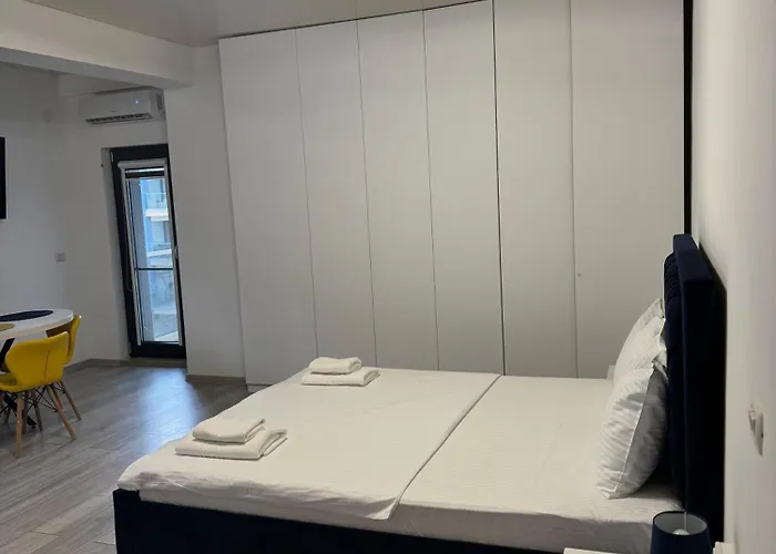 304 B1 Almar Luxury Residence-renting & Free Pool Apartman *