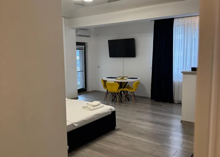 304 B1 Almar Luxury Residence-renting & Free Pool *